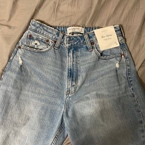 COPY - Blue Abercrombie and Fitch jeans. size 27 or 4R.